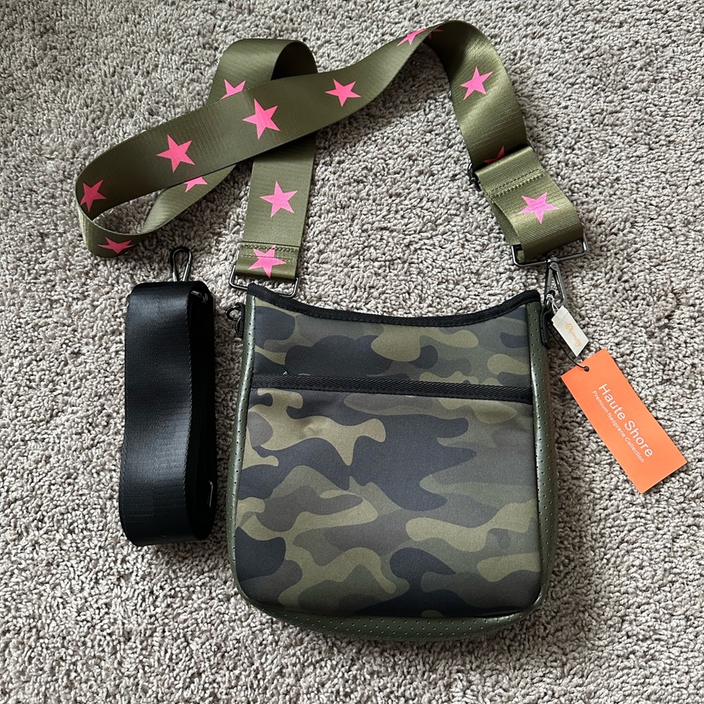 *NWT* Haute Shore camo crossbody with two straps